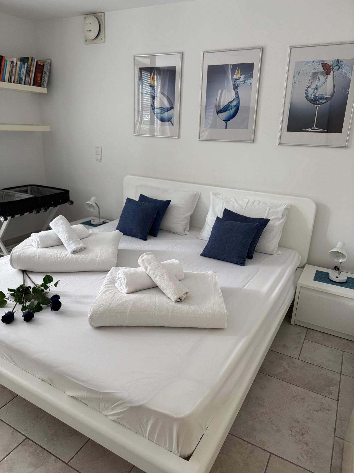Anabella Apartment Izola Eksteriør bilde
